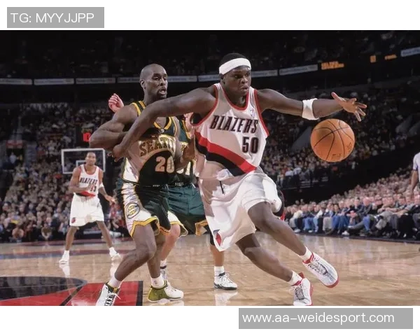 比卢普斯呼吁球队共同分担战术压力让瀚森更轻松应对比赛挑战